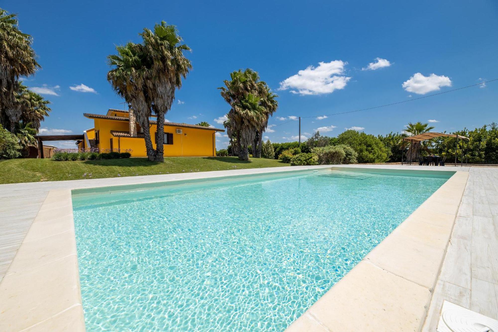 Villa Esmeralda Taviano  Luaran gambar