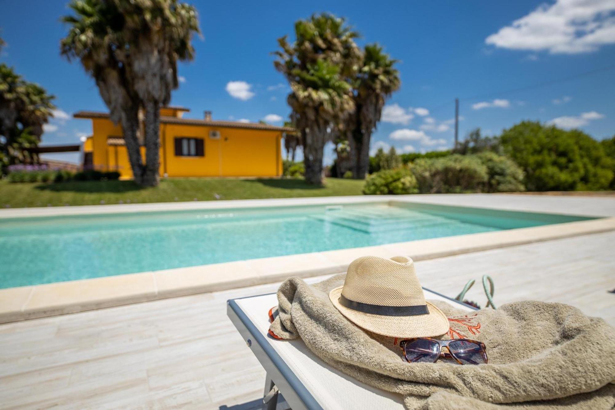 Villa Esmeralda Taviano  Luaran gambar
