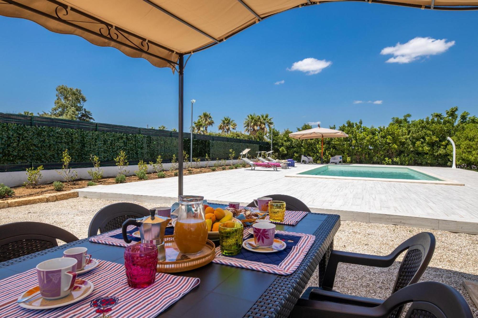 Villa Esmeralda Taviano  Luaran gambar
